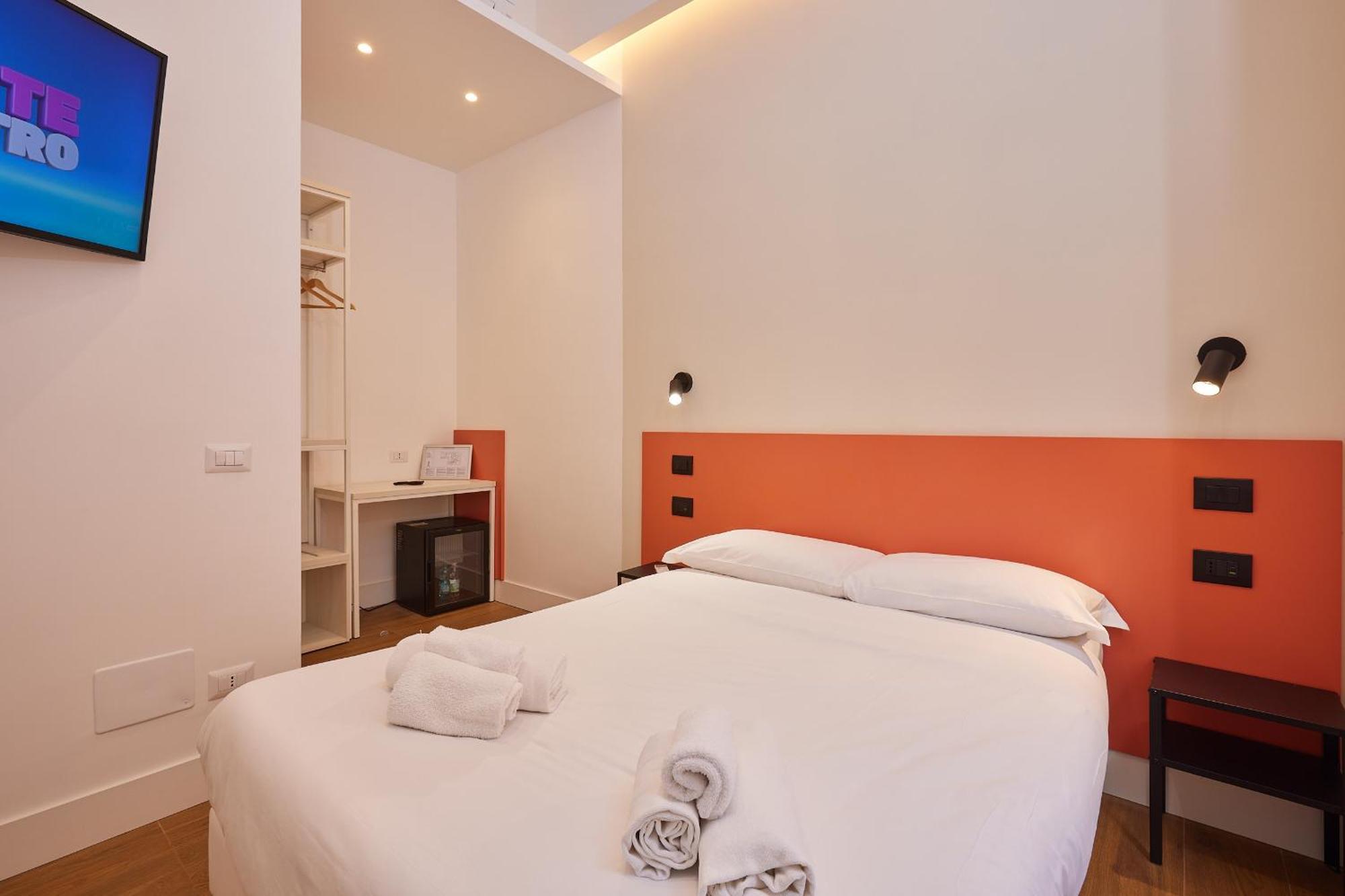 Small Deluxe Room,1544791312:JPEG