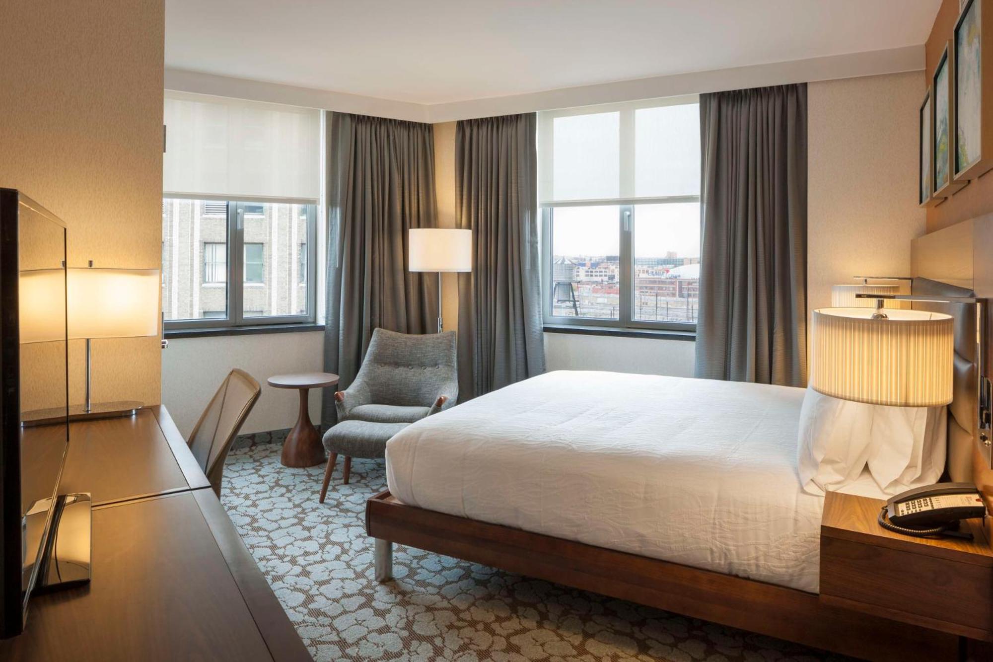 Chambre Lit King-Size - Pour Personnes Malentendantes