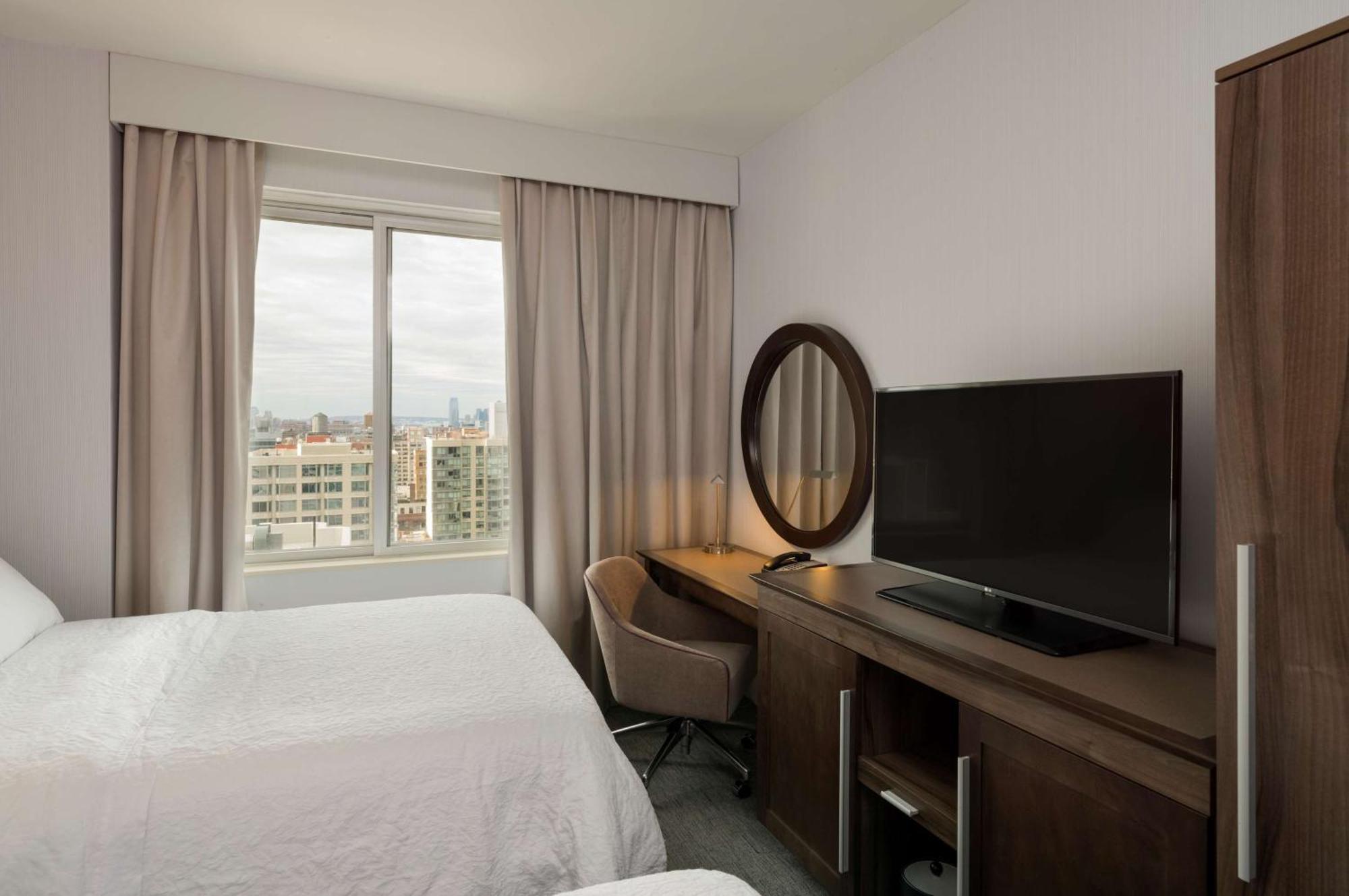 Chambre Double avec 2 Lits Doubles