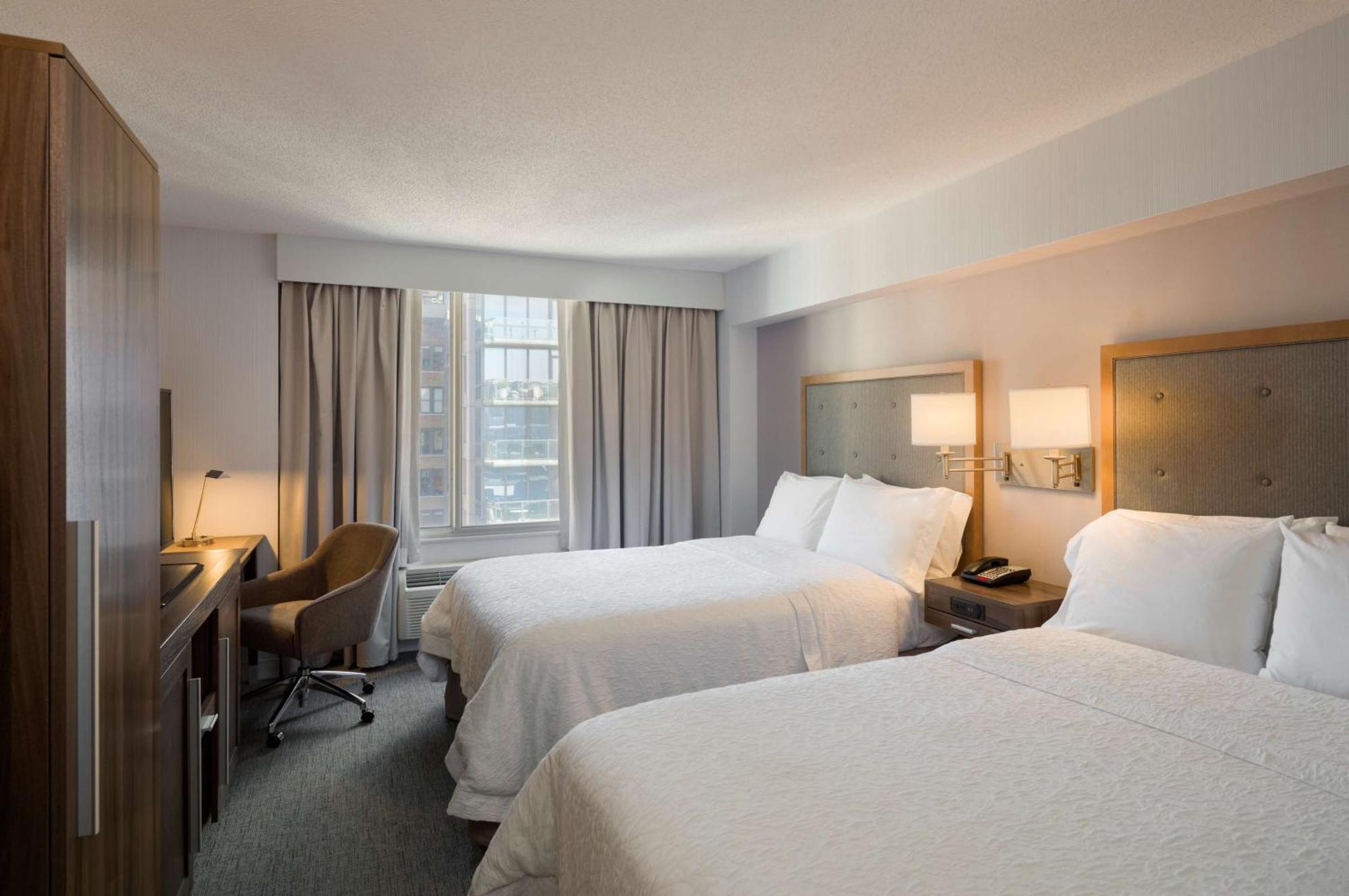 Chambre avec 2 Lits Queen-Size - Vue sur Ville