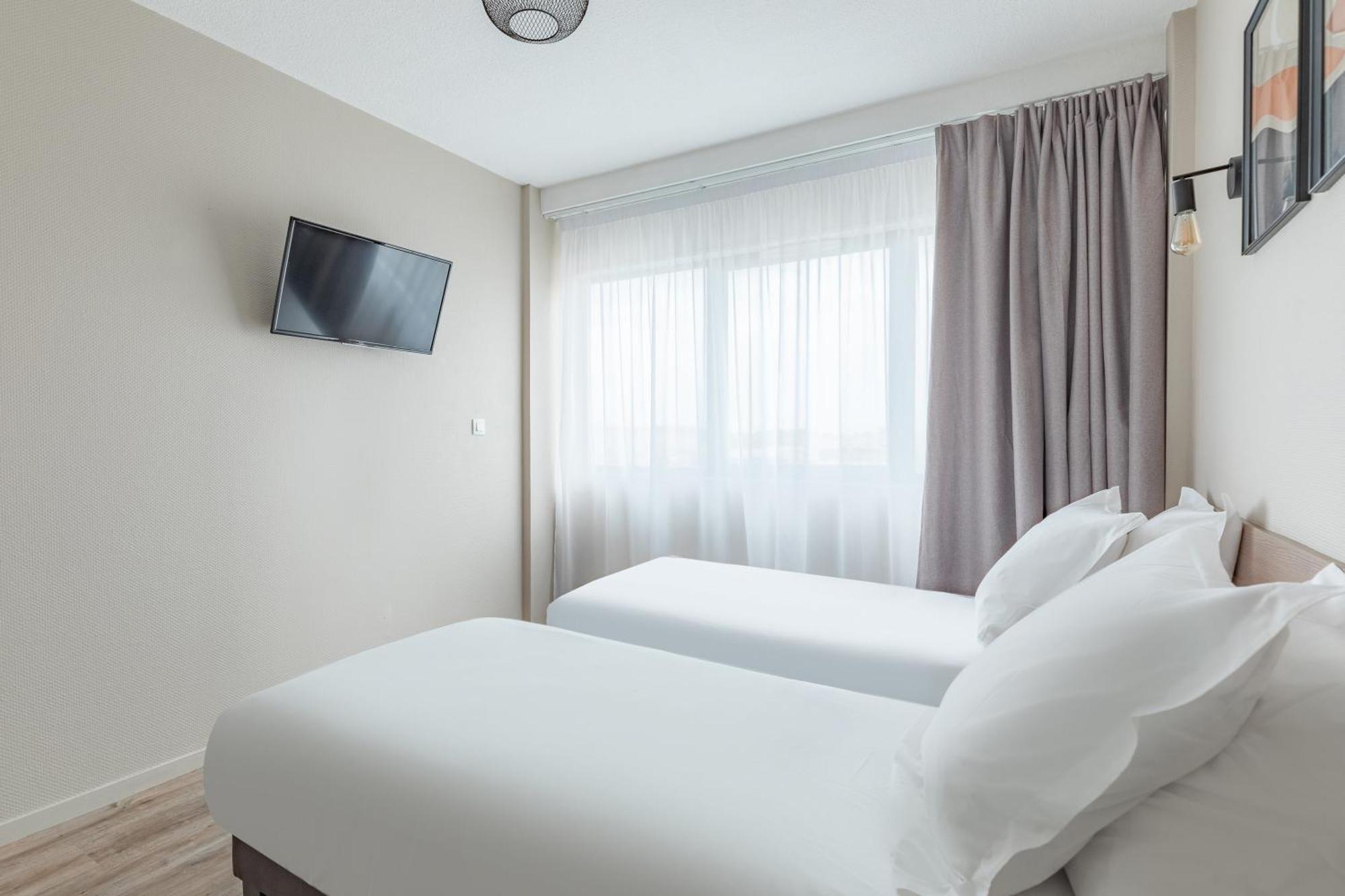 Apartment,1556383780:JPEG