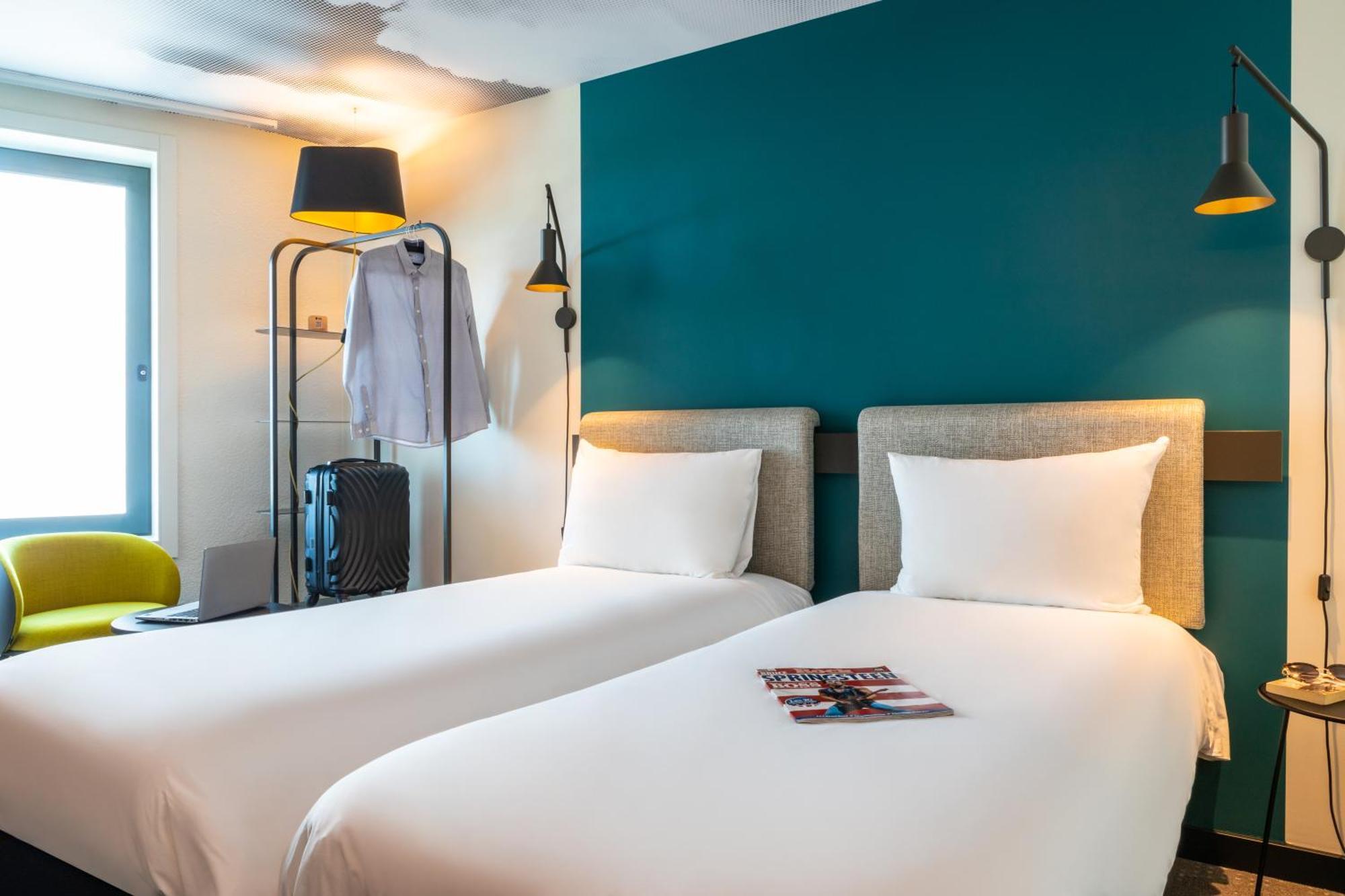 Standard Twin Room,1556289196:JPEG