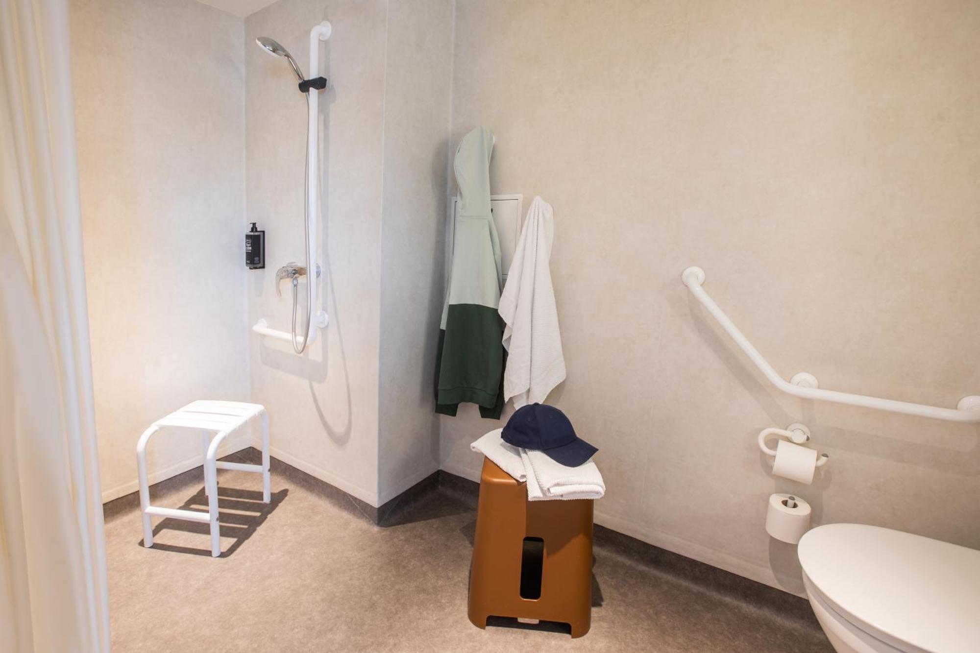 Chambre Standard pour Personnes à Mobilité Réduite avec 1 Lit Double
