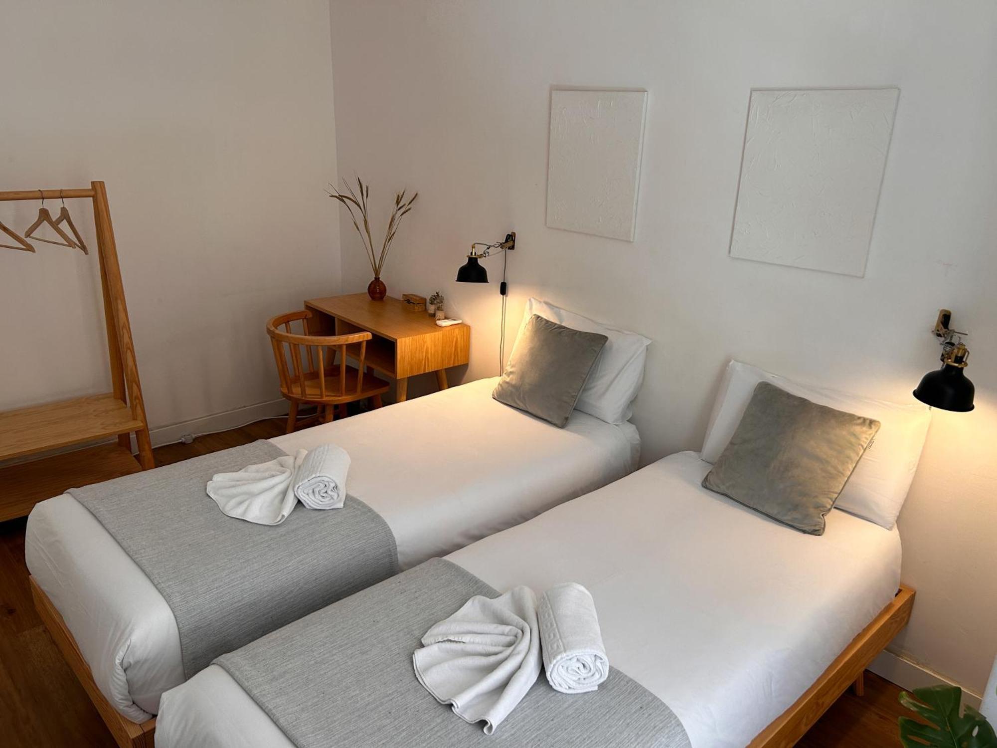 Chambre Lits Jumeaux Standard avec Salle de Bains Commune