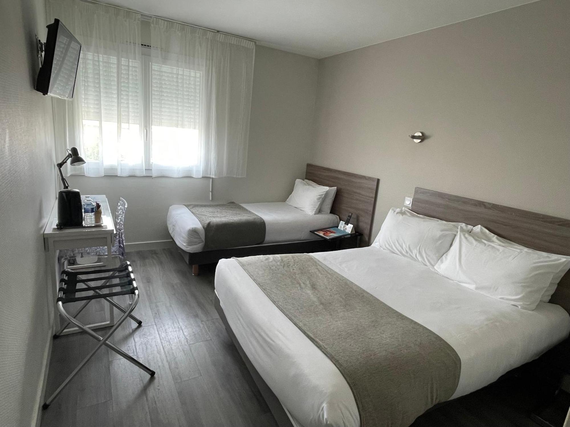 Standard Triple Room,1646329697:JPEG