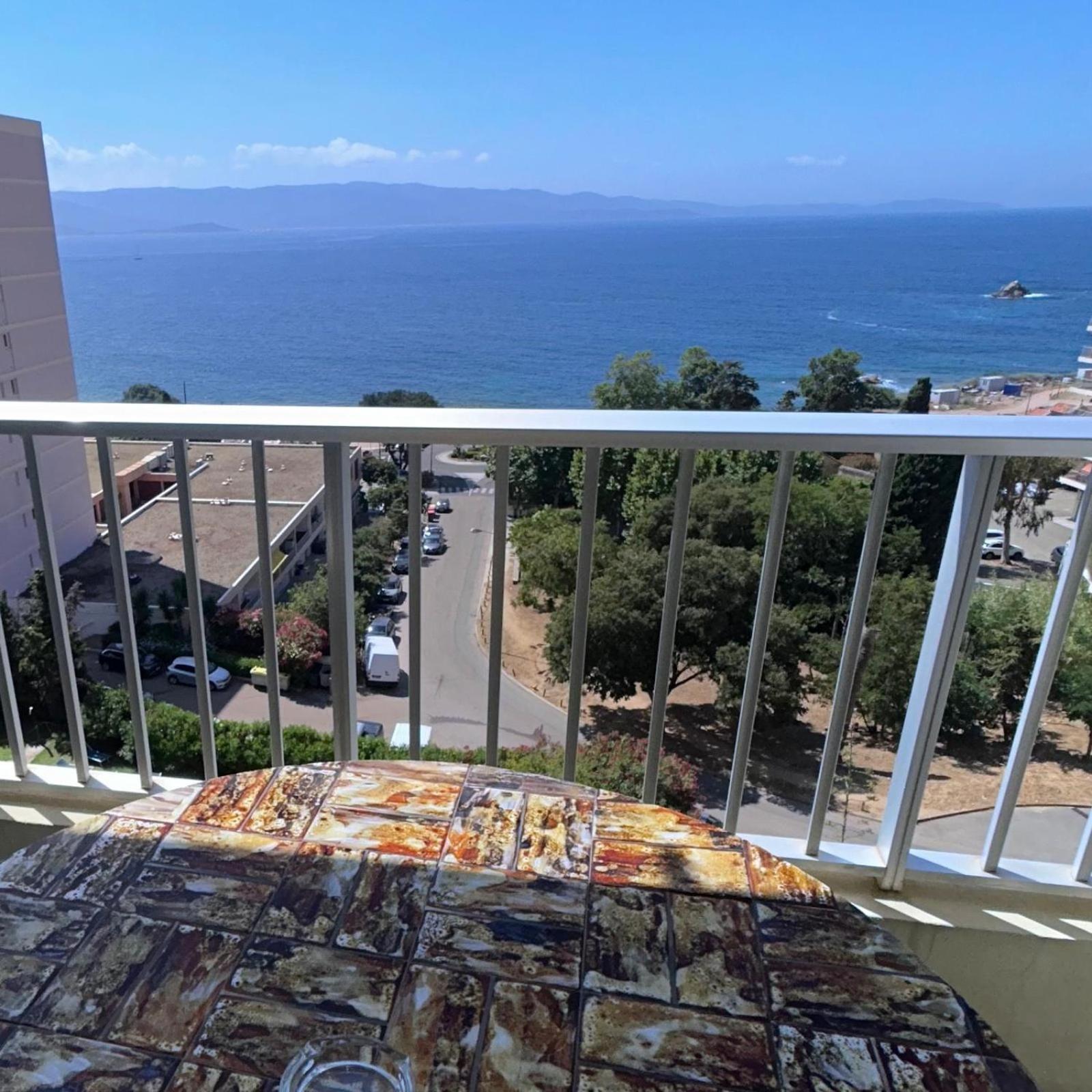 Twin Room Sea View,1498856839:JPEG
