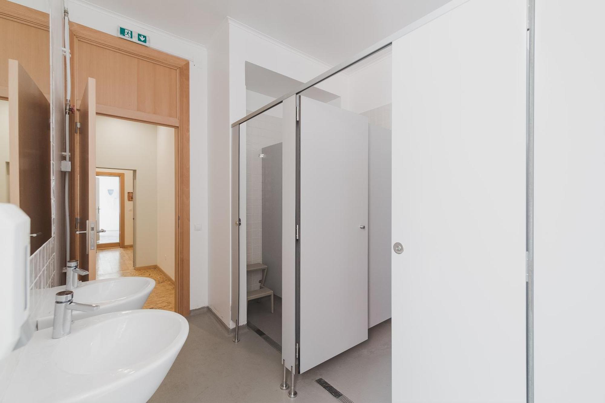 Chambre Double avec Salle de Bains Commune