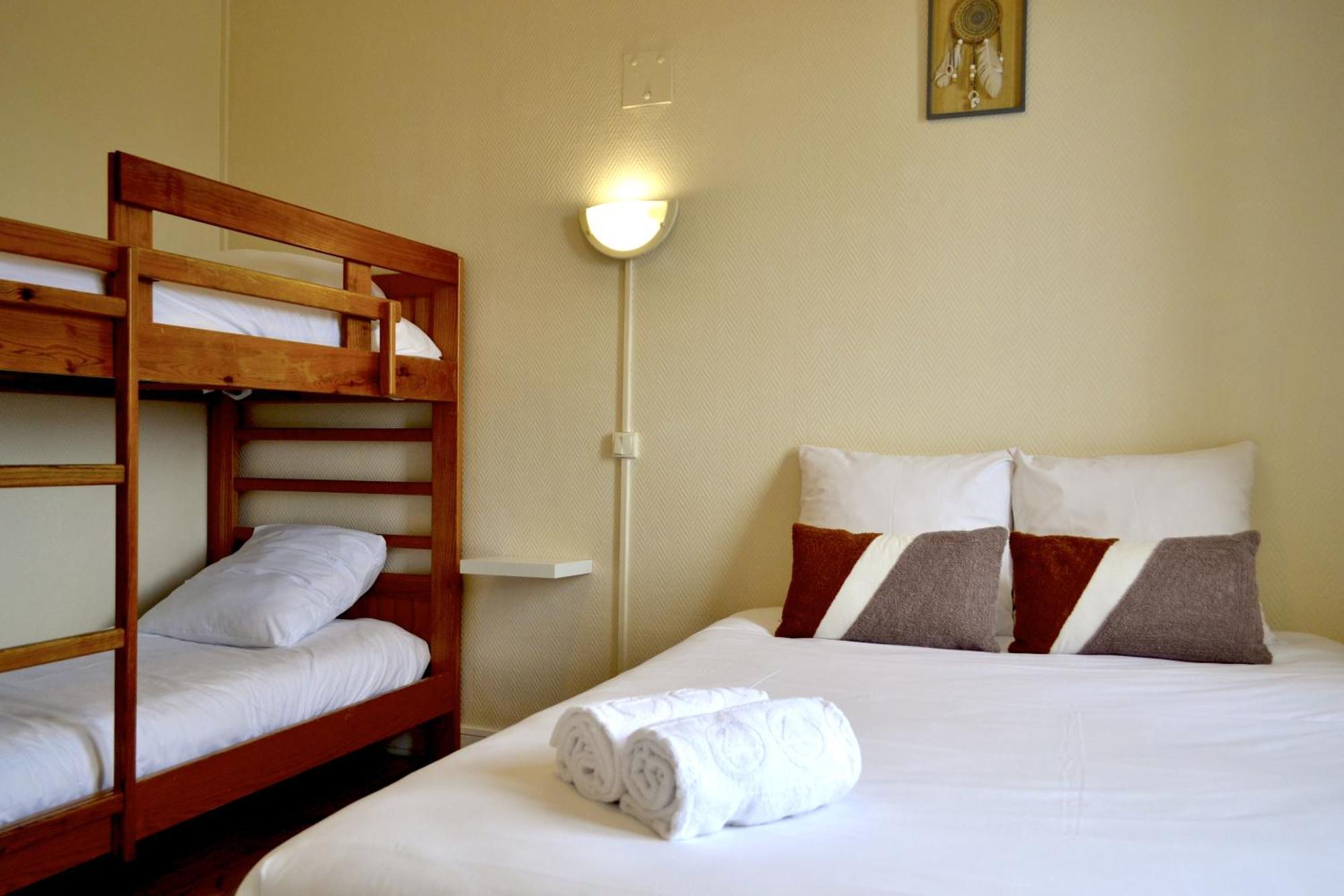 Quadruple Room,1626374971:JPEG