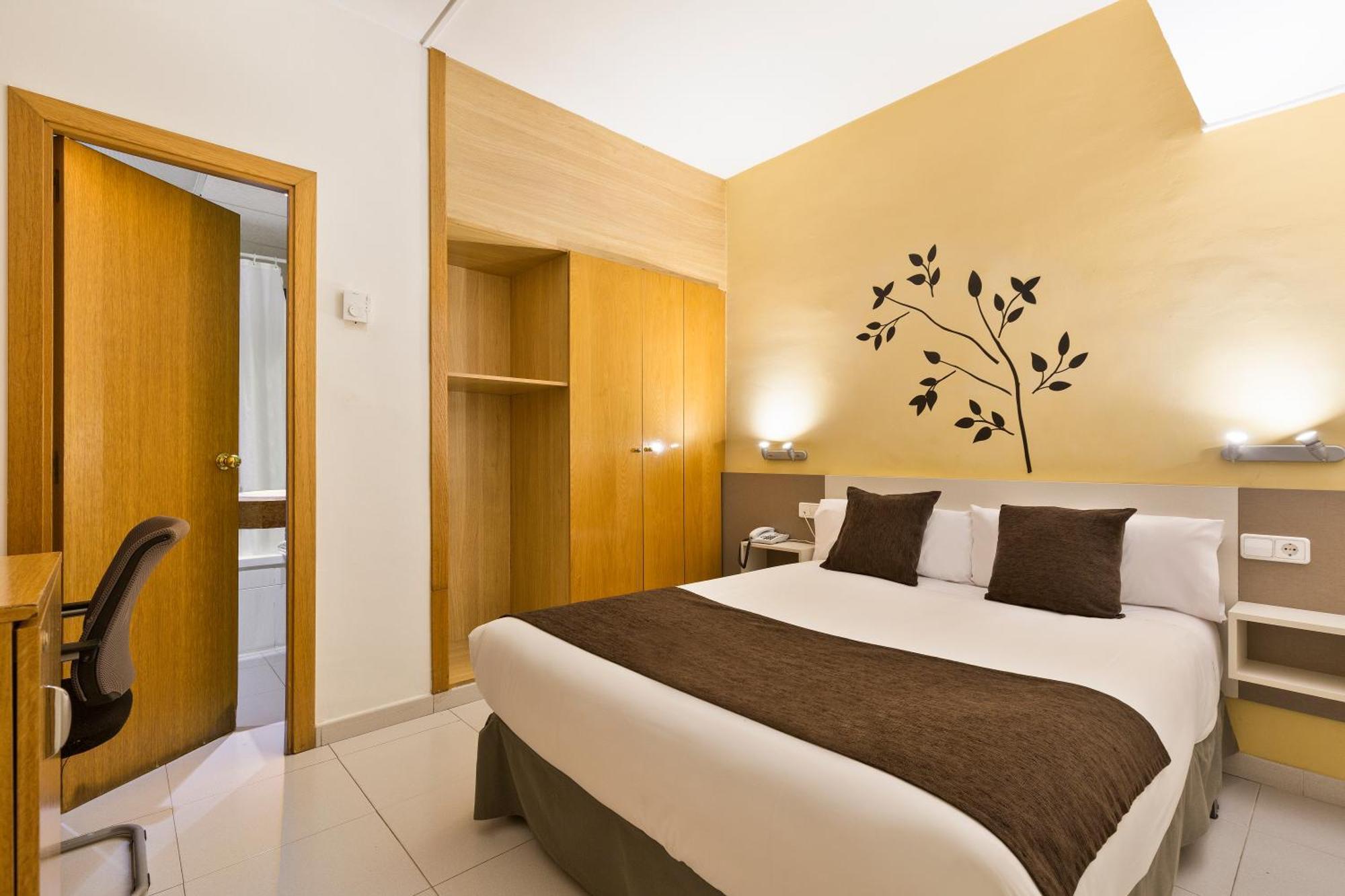 Budget Single Room,1631543381:JPEG
