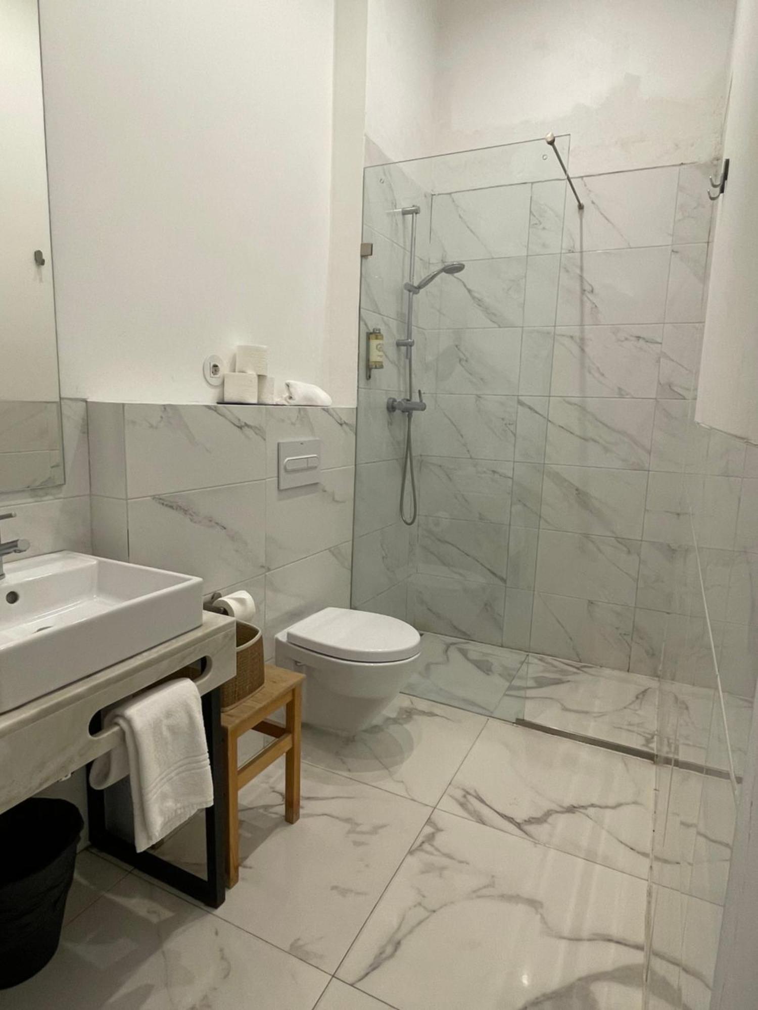Chambre Triple de Luxe avec Salle de Bains Privative