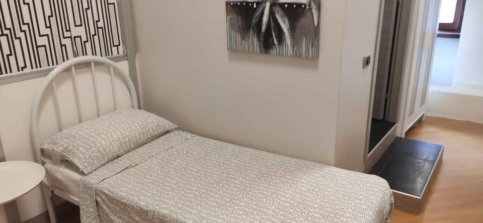 Single Room with Private Bathroom,1637731030:JPEG