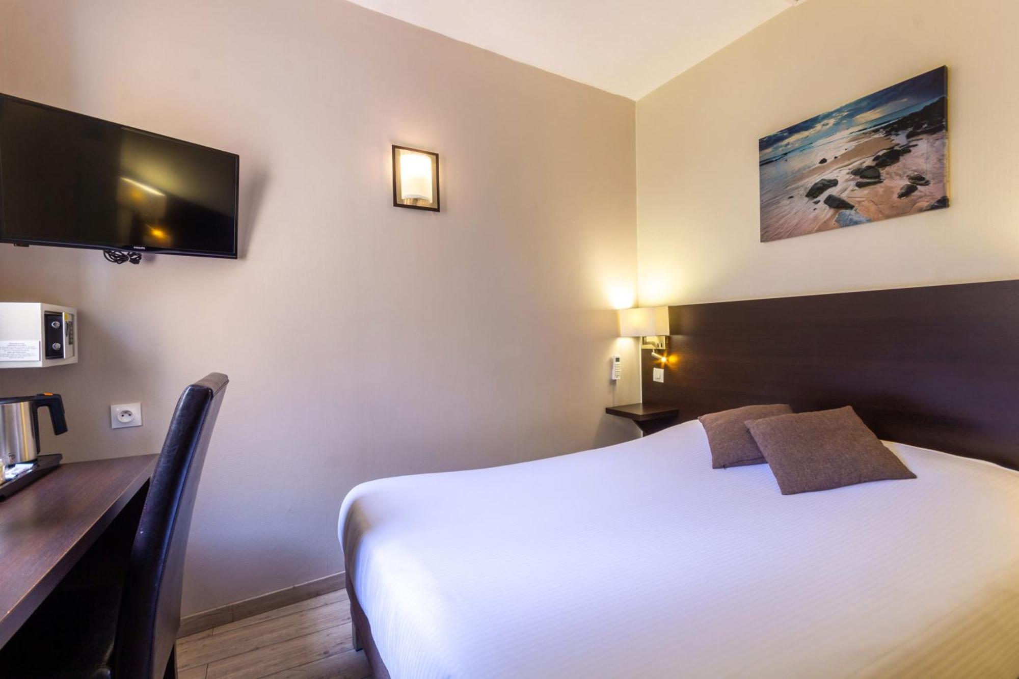 Budget Double Room,1643172408:JPEG