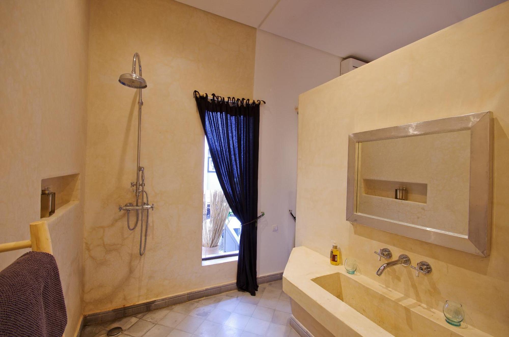 Superior Double Room,1648901137:JPEG