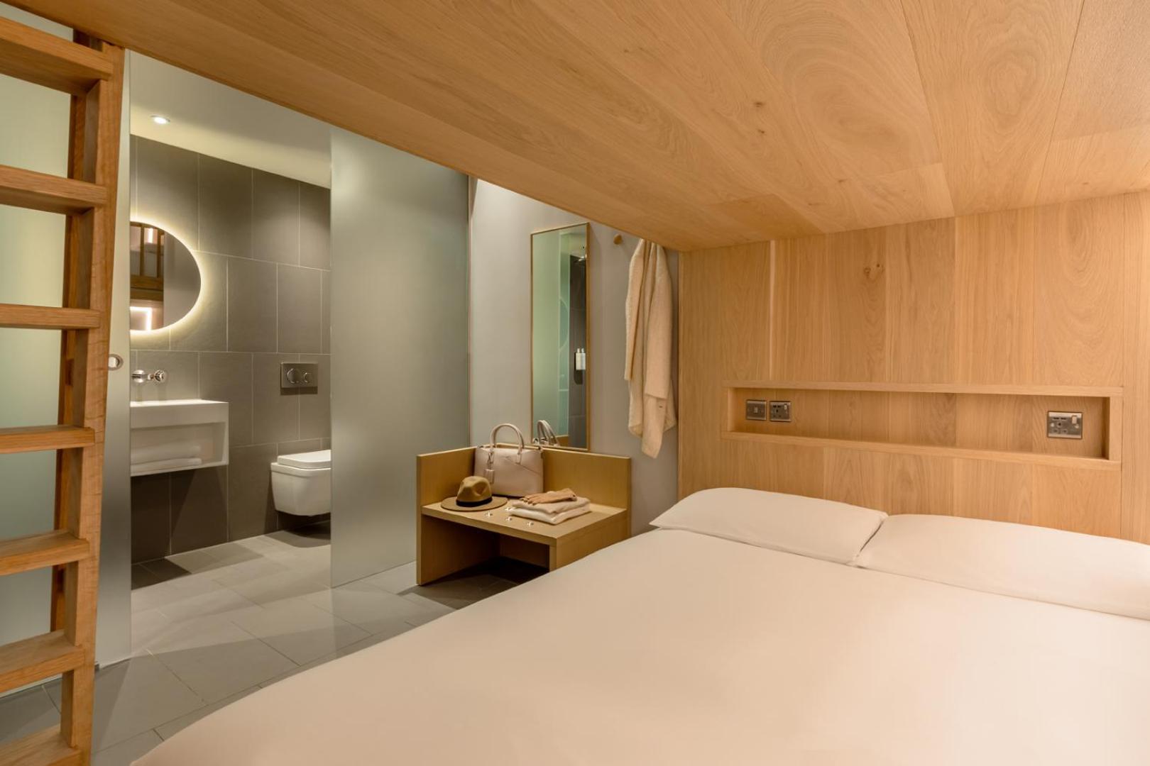Cocoon 4