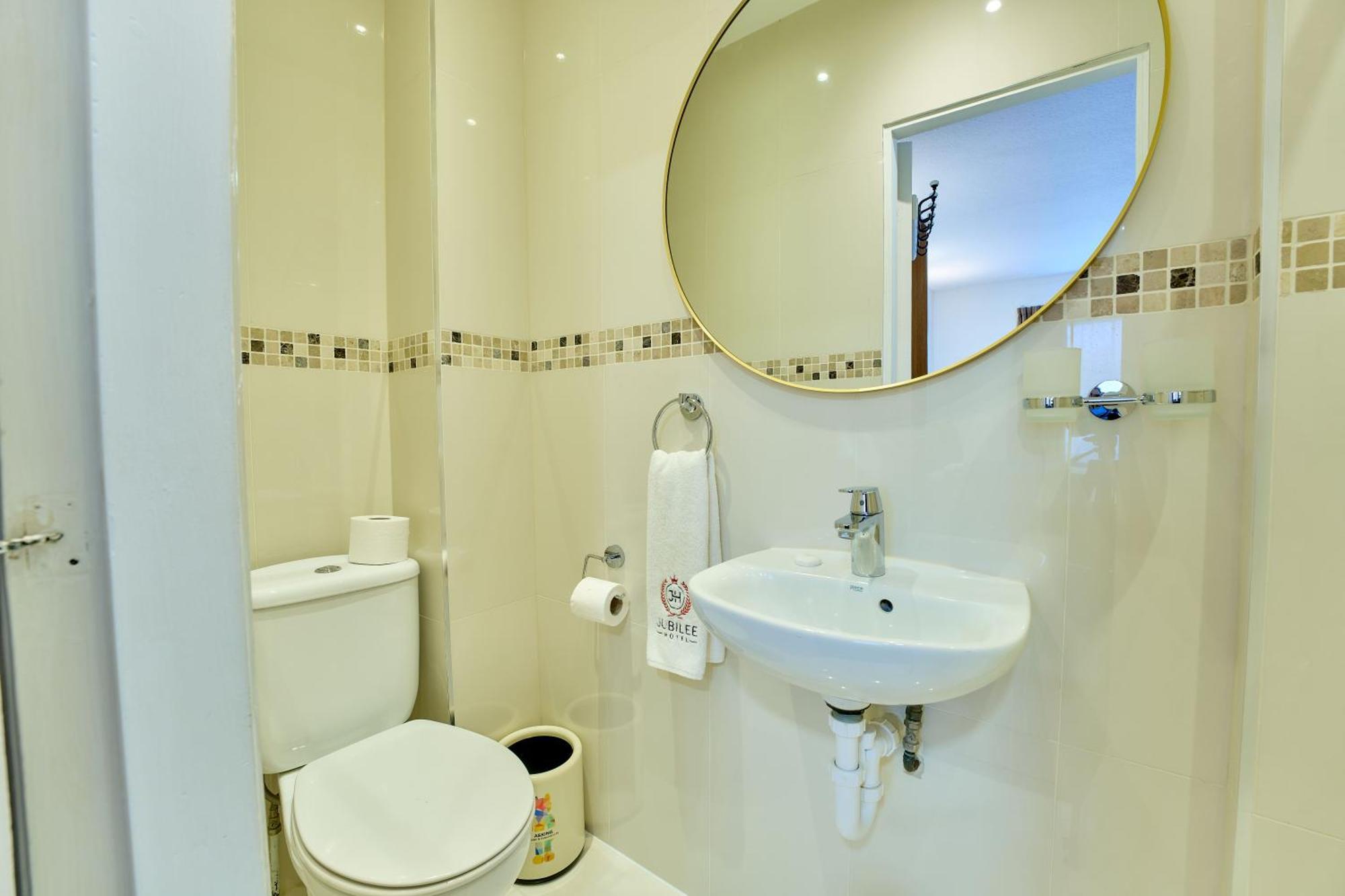 Chambre Familiale (2 Adultes et 2 Enfants)