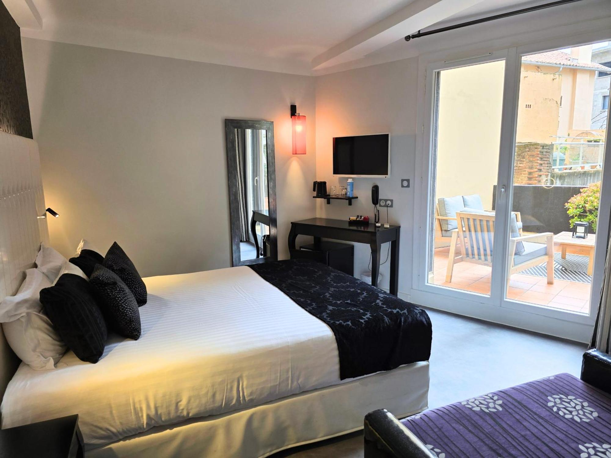 Superior Room Terrace