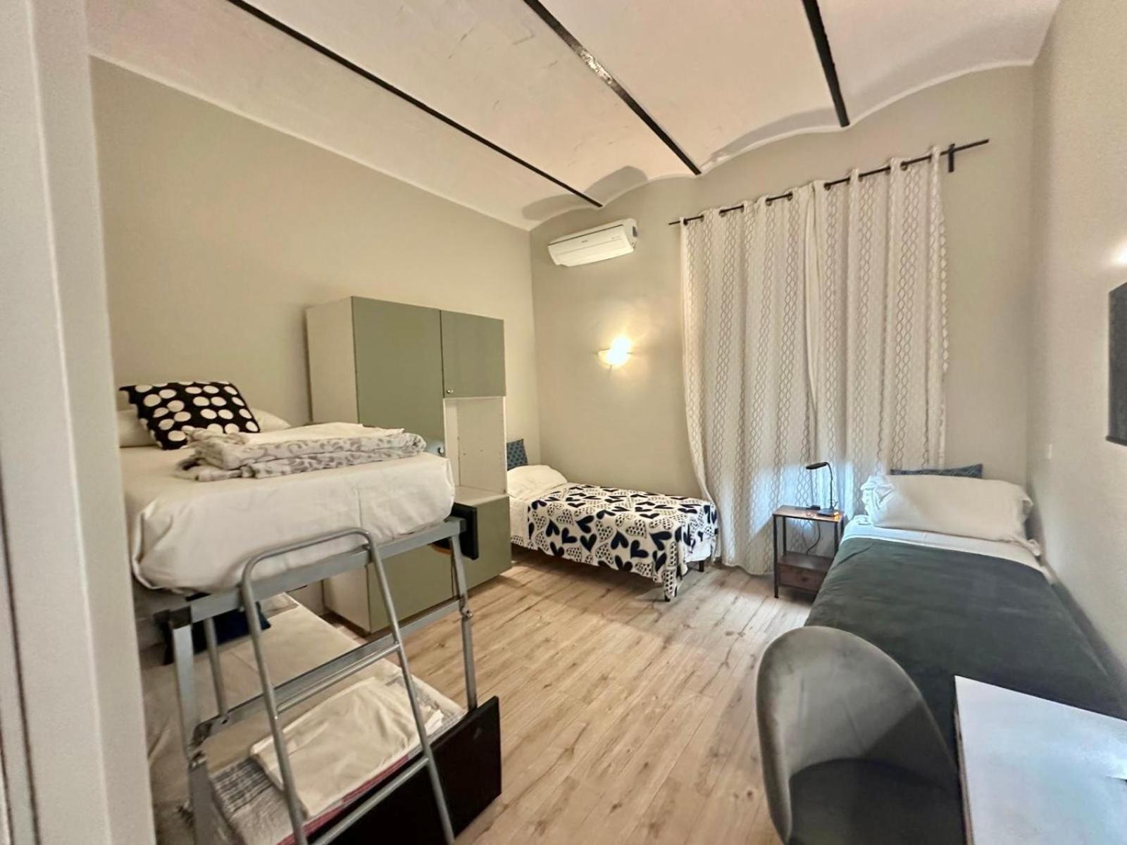Chambre Quadruple avec Salle de Bains