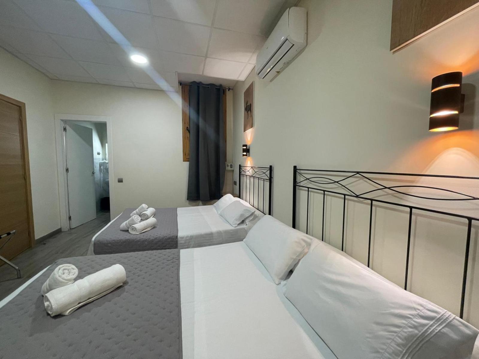 Chambre Quadruple avec Salle de Bains Privative