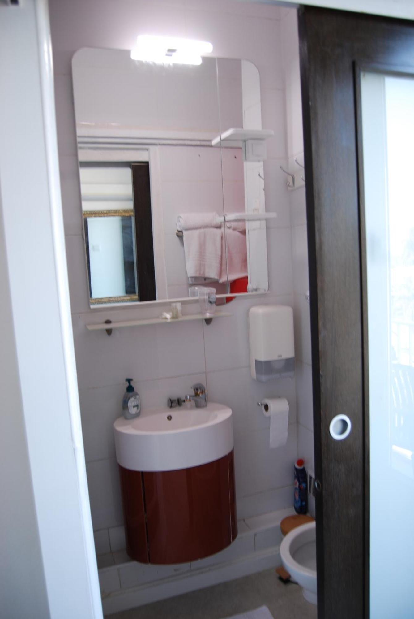 Double or Twin Room,1675806096:JPEG