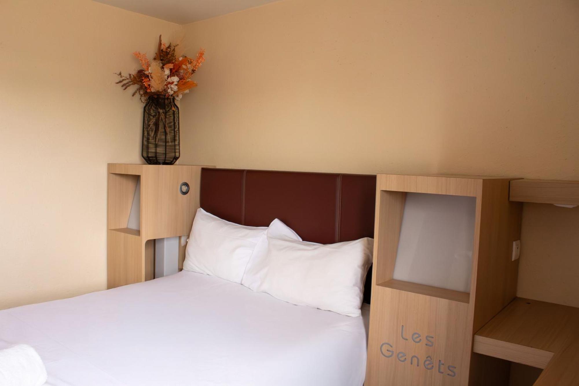 Standard Double Room,1676729643:JPEG