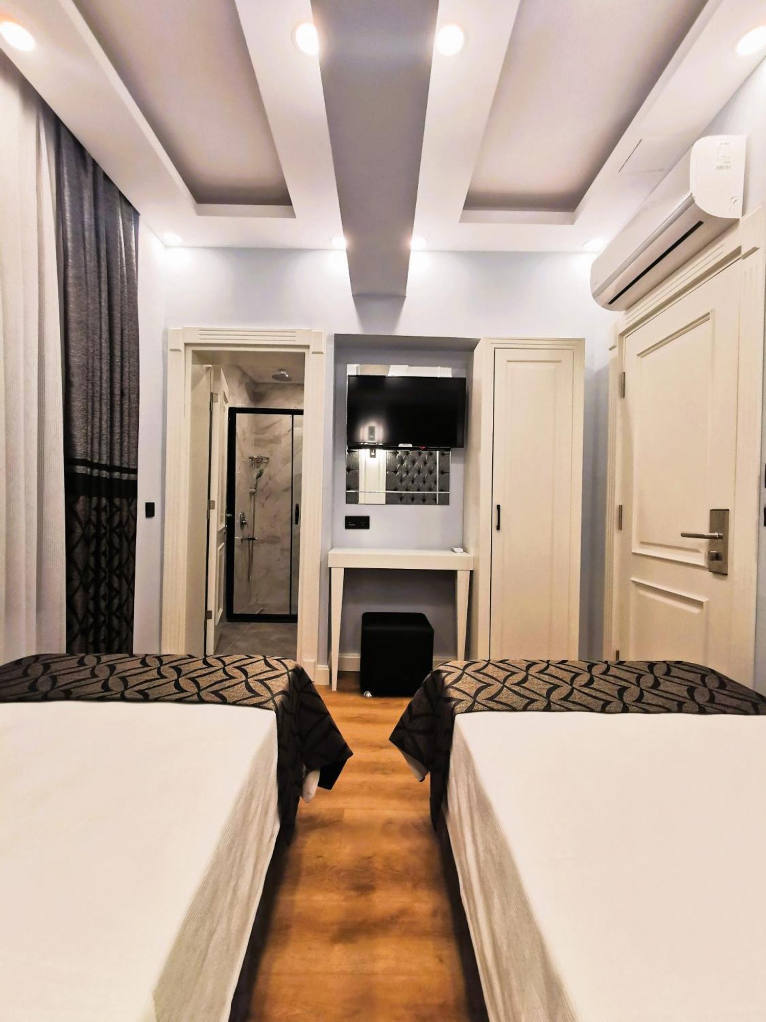 Double or Twin Room,1687633173:JPEG