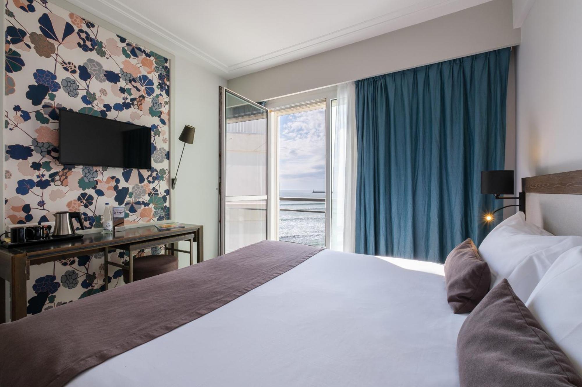 Double Room with Lateral Sea View,1690934565:JPEG