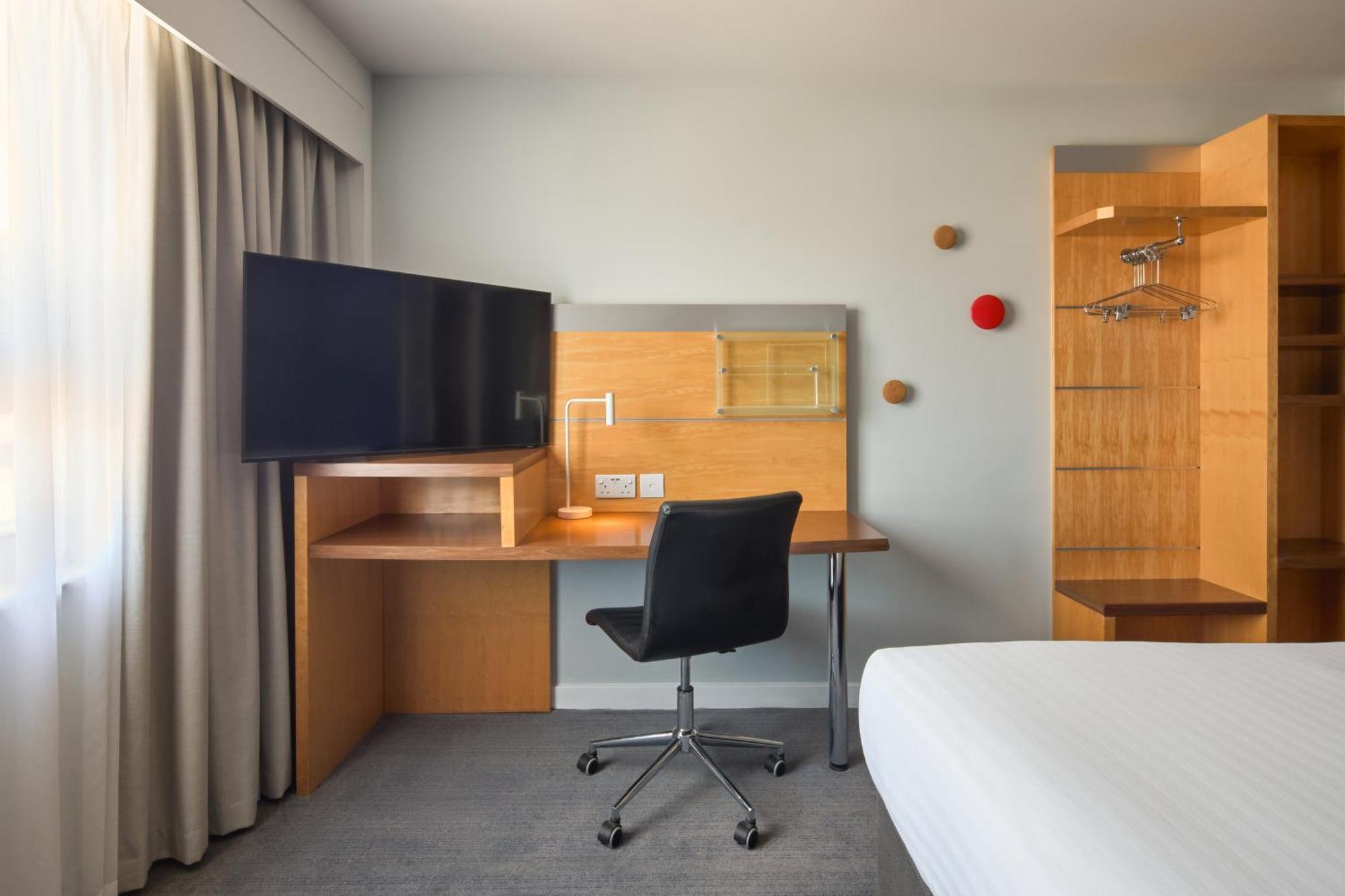 Chambre Lits Jumeaux Standard avec Petit-Déjeuner Chaud Gratuit