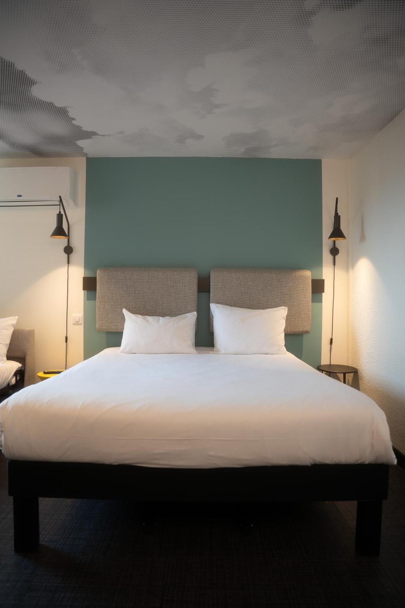 Chambre Standard avec 1 Lit Double et 1 Lit Simple