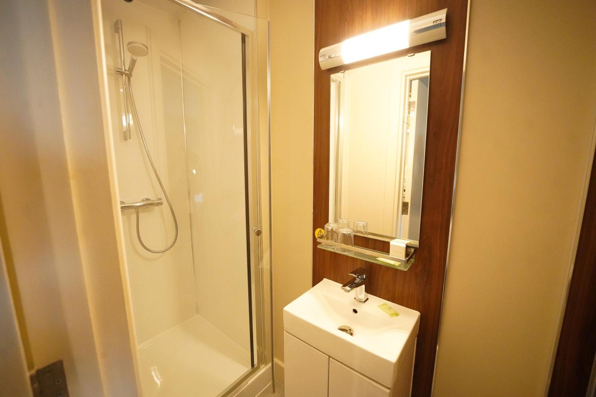 One-Bedroom Apartment,1695759564:JPEG