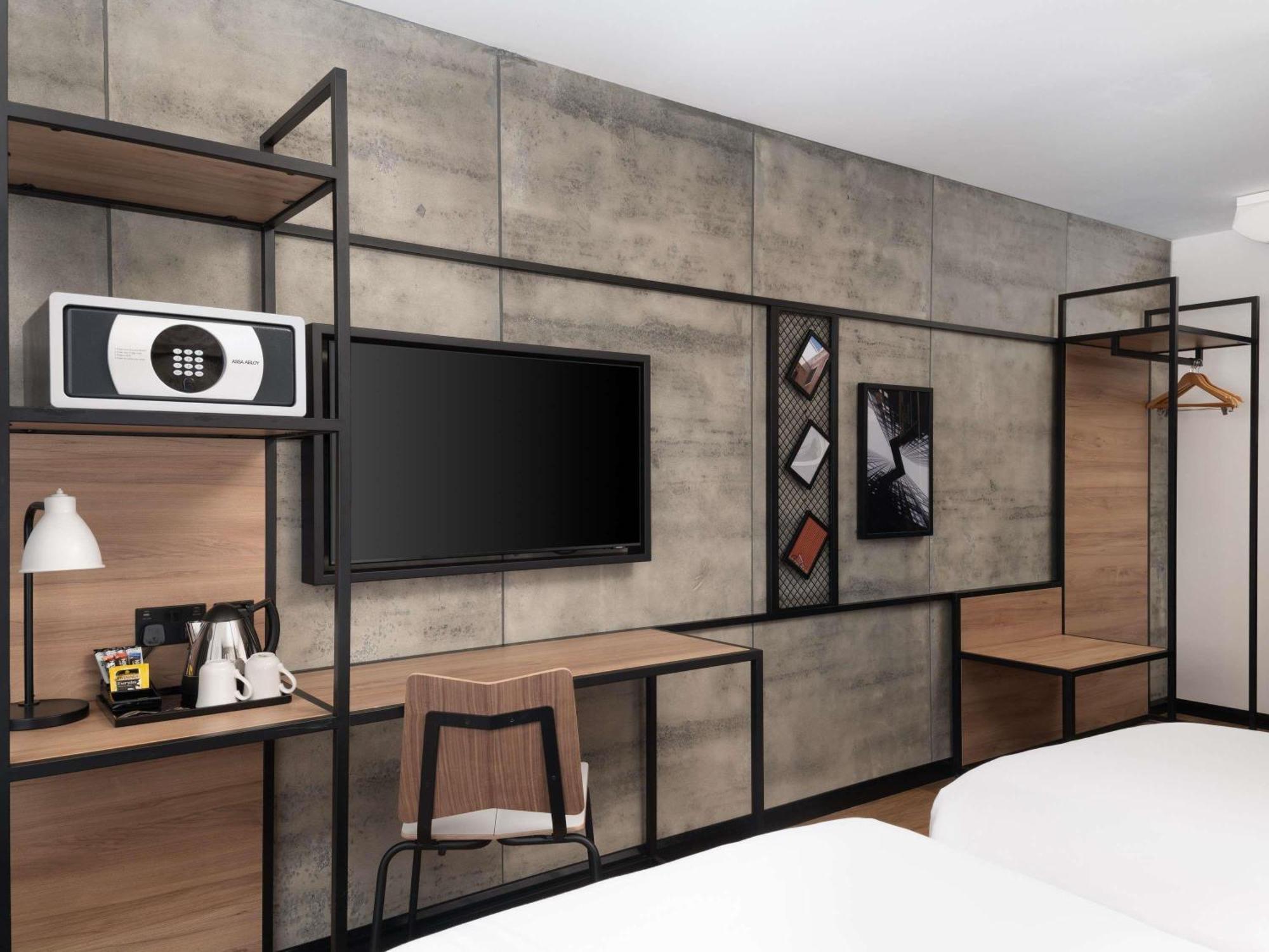 Chambre Lits Jumeaux Standard - Récemment Rénovée