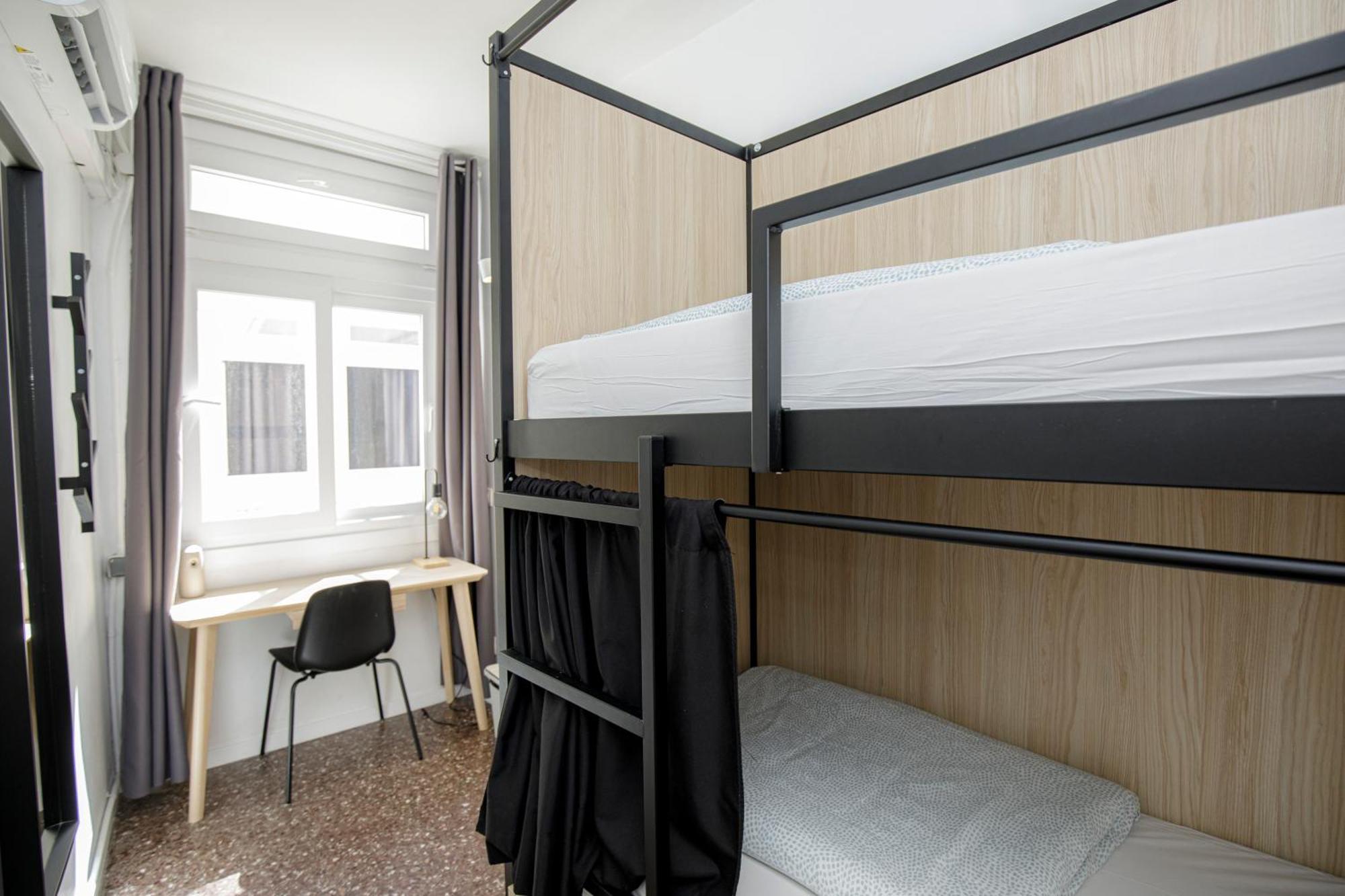 Twin Room Shared Room,1704928962:JPEG