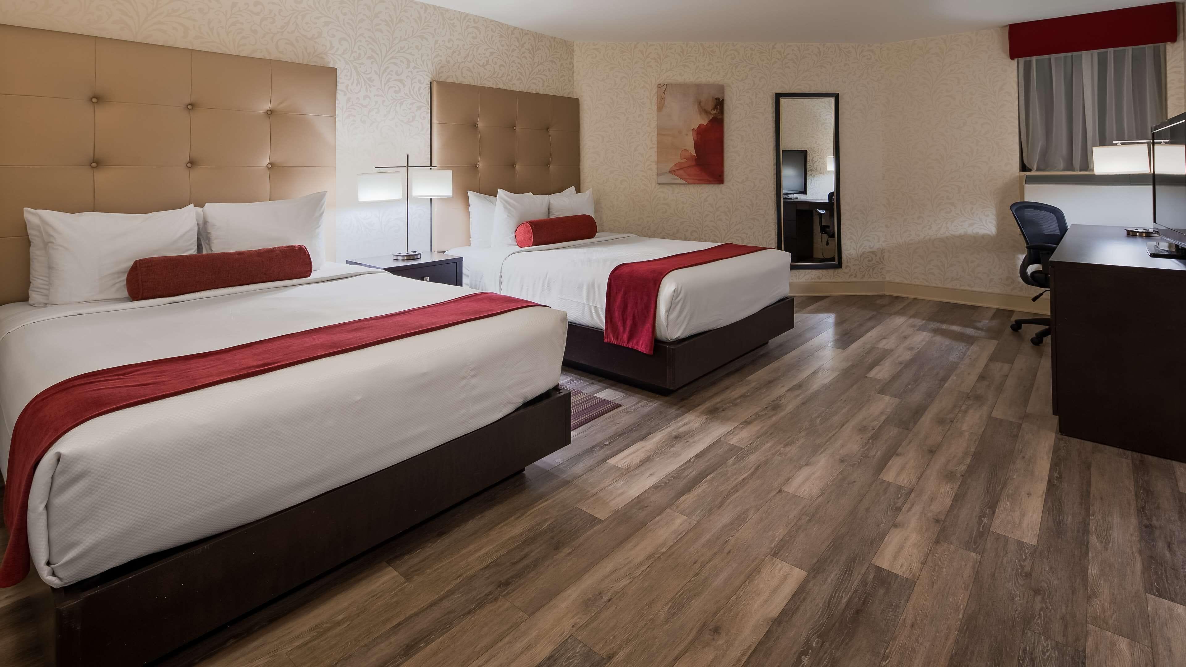 Chambre Double Deluxe avec 2 Lits Doubles - Non-Fumeurs