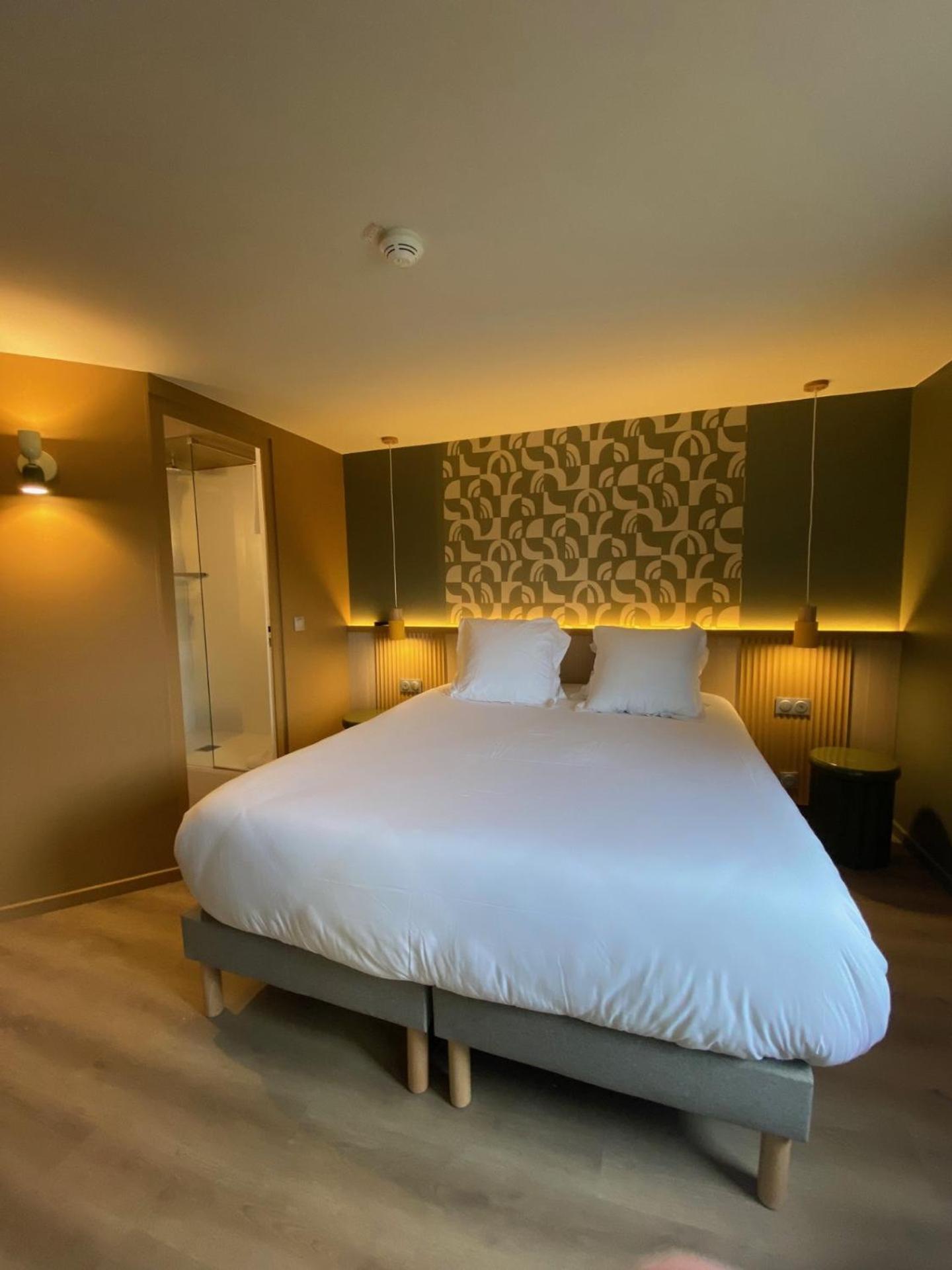 Quadruple Room,1742572931:JPEG