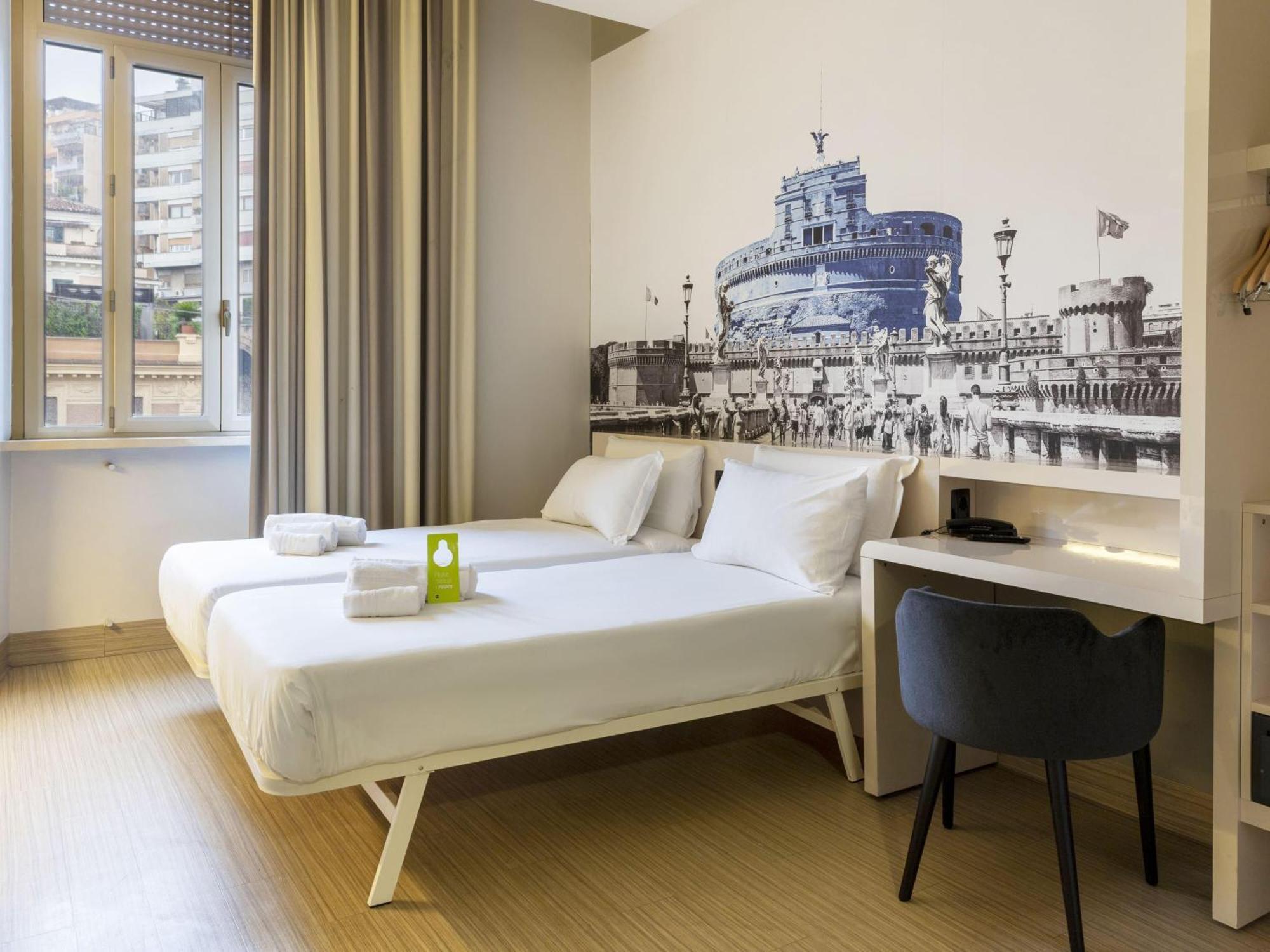 Superior Twin Room,1742741143:JPEG