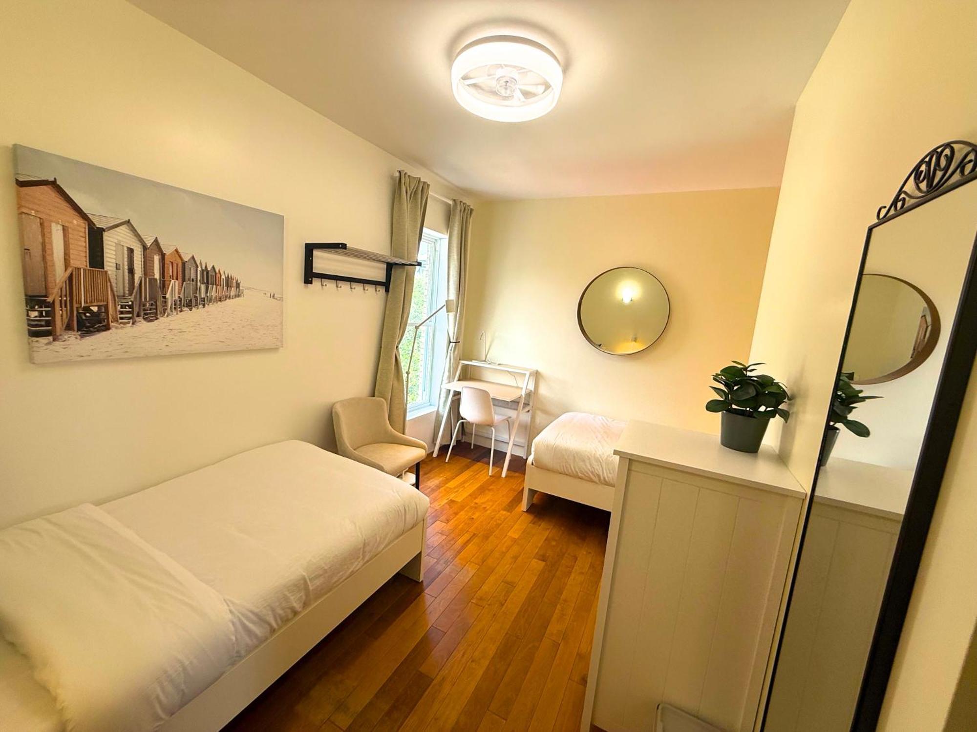 Twin Room with Shared Bathroom,1742832528:JPEG