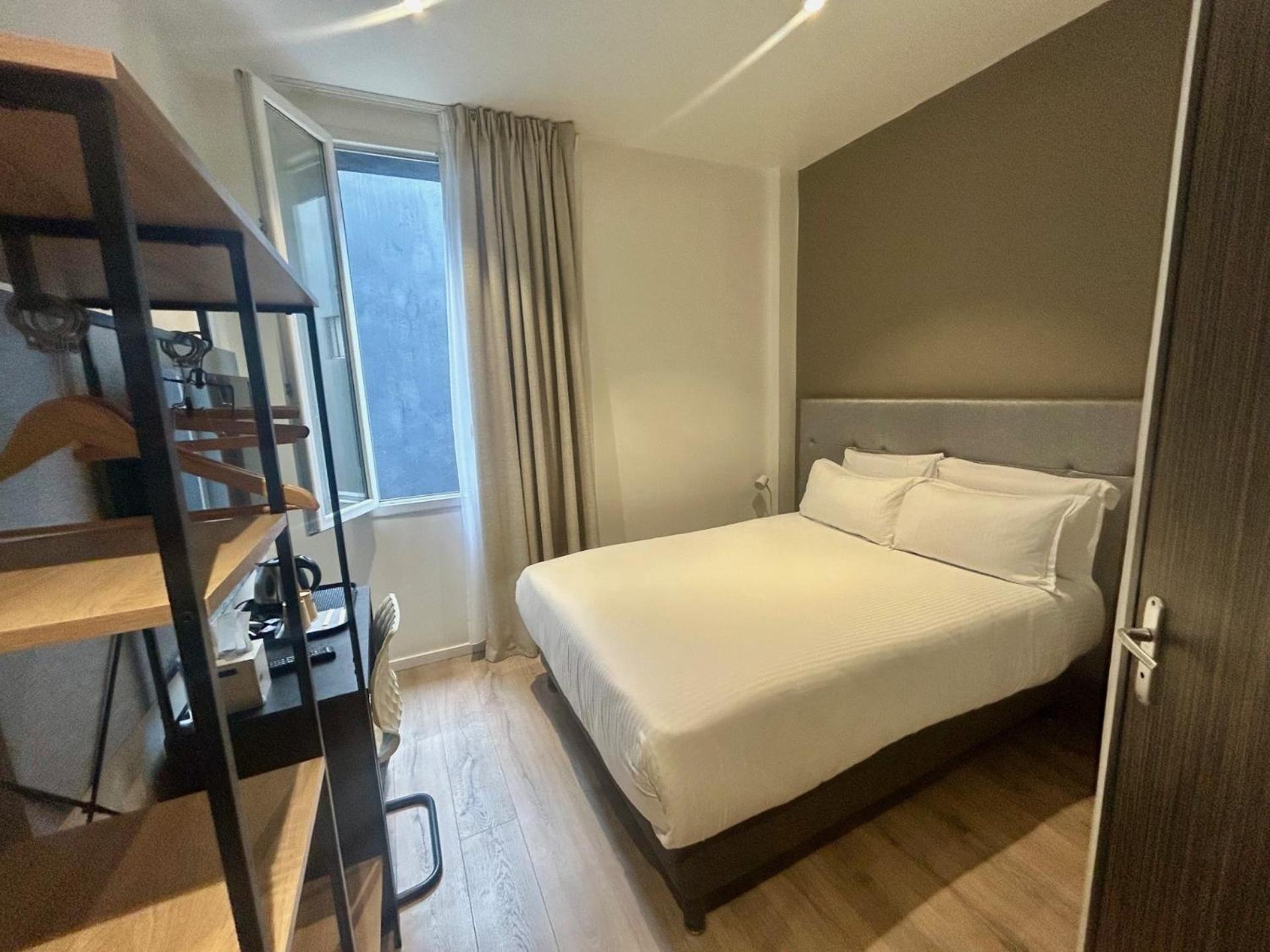 Standard Single Room,1742990936:JPEG