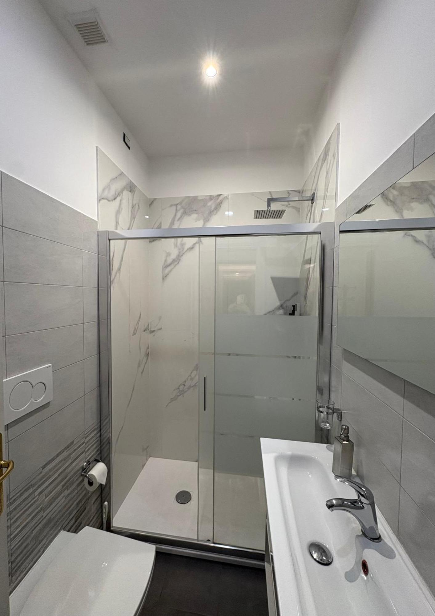 Chambre Double avec Salle de Bains Commune