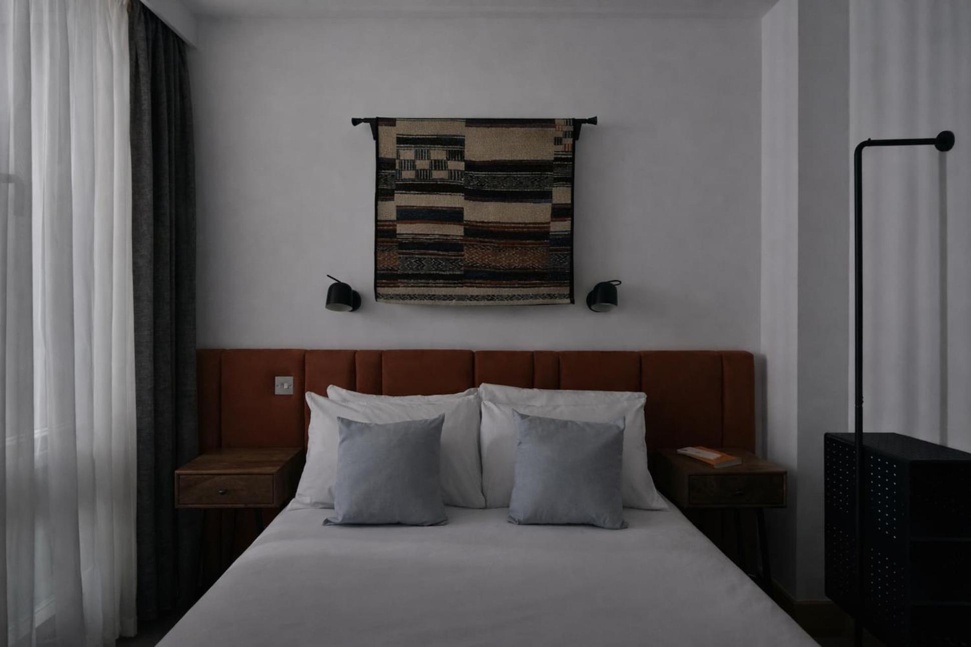 Interior Double Room (No Windows)