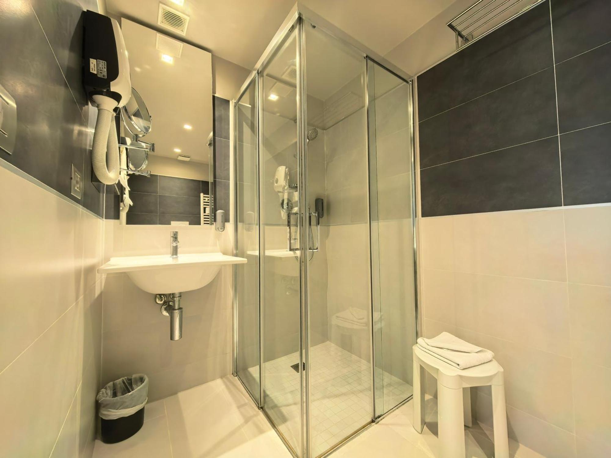 Chambre Lit Queen-Size