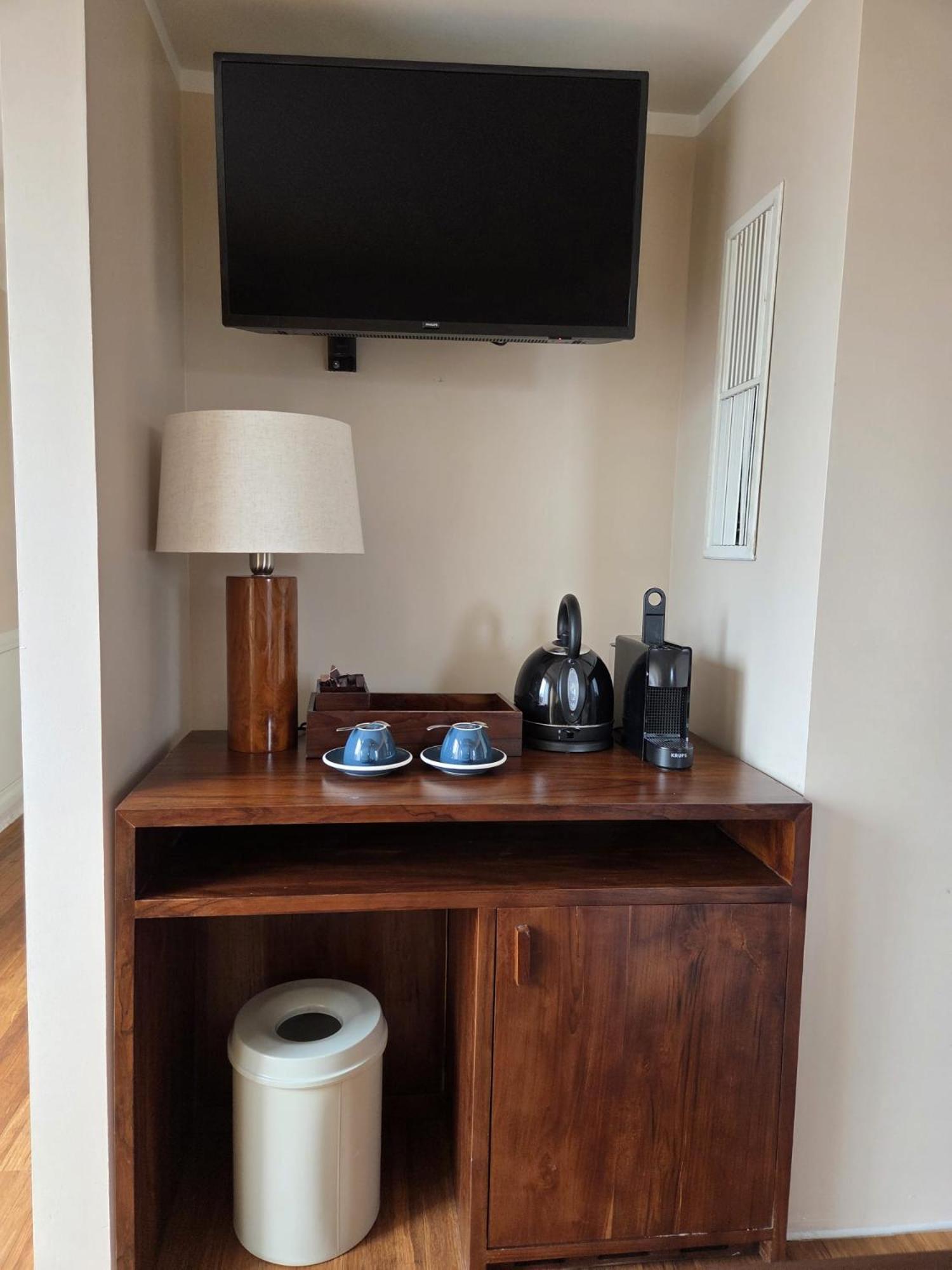 King Suite Balcony,1769550412:JPEG