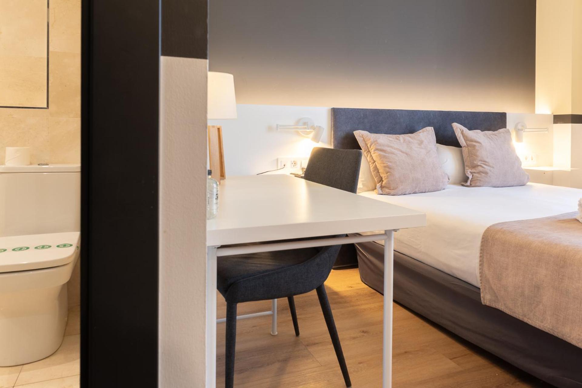 Chambre Triple Supérieure avec Balcon