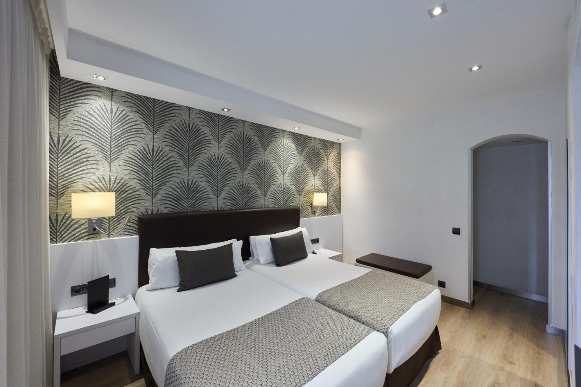 Chambre Double ou Lits Jumeaux avec Balcon