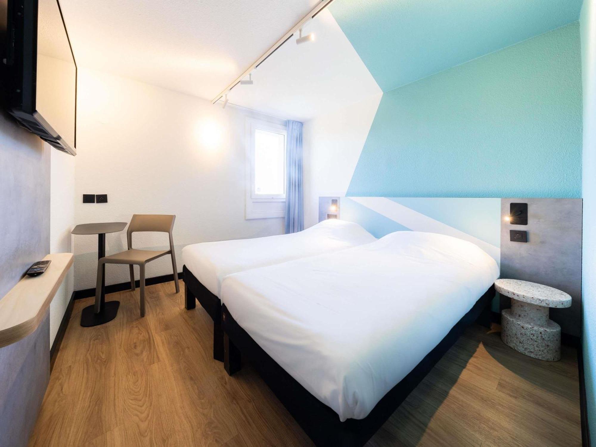 Chambre Lits Jumeaux avec 2 Lits Simples