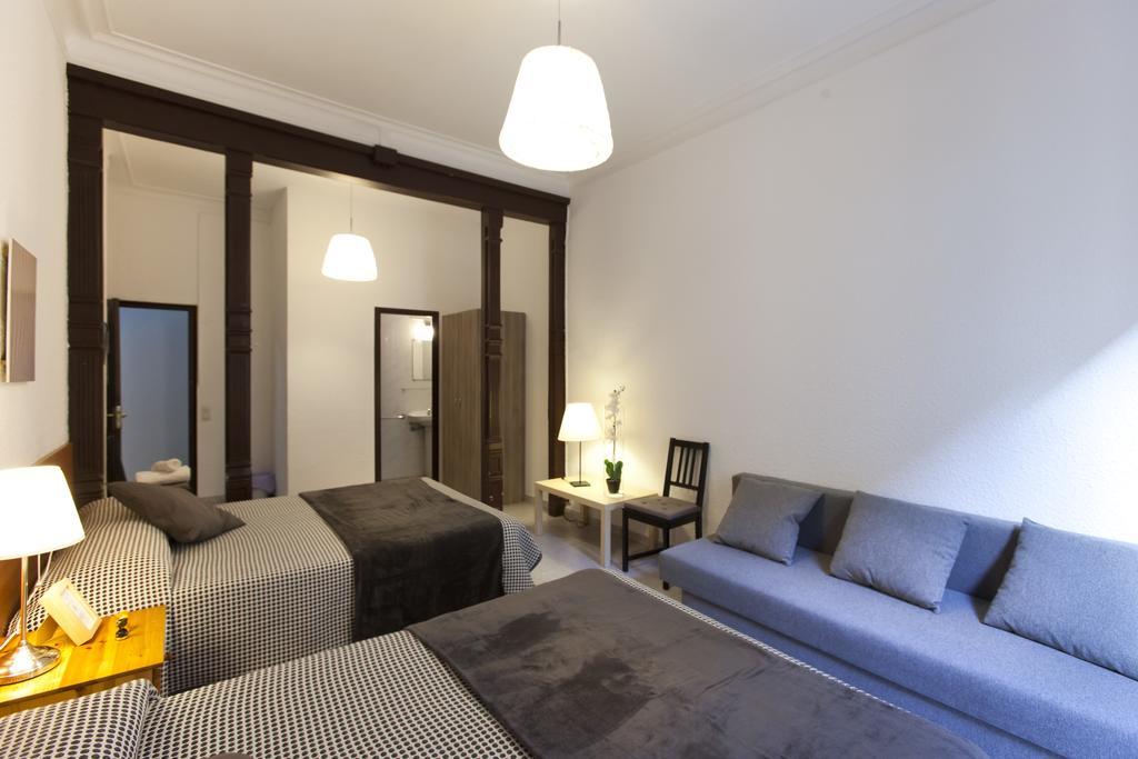 Chambre Quadruple avec Douche