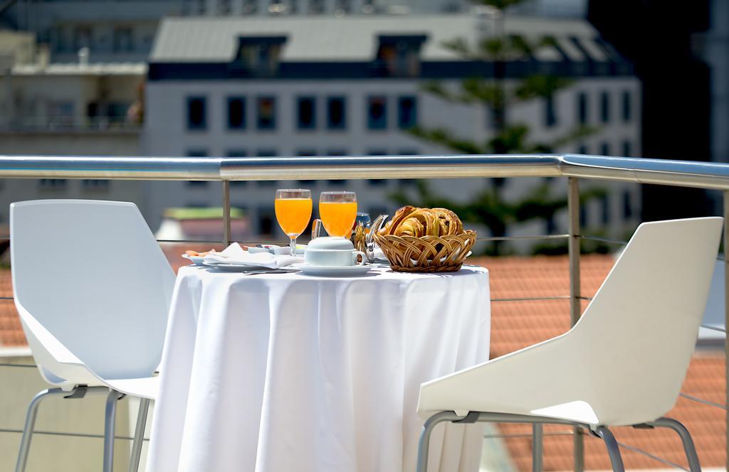 Chambre Double ou Lits Jumeaux avec Balcon