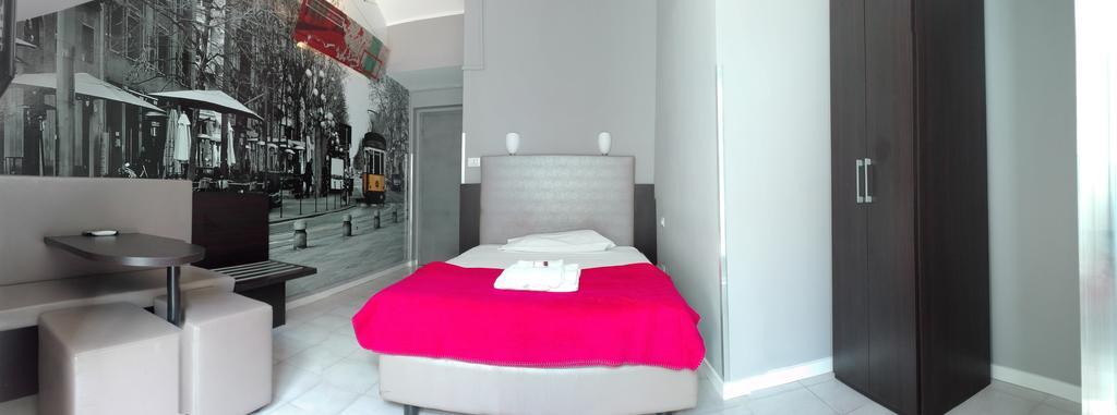 Double Room,463825776:JPEG