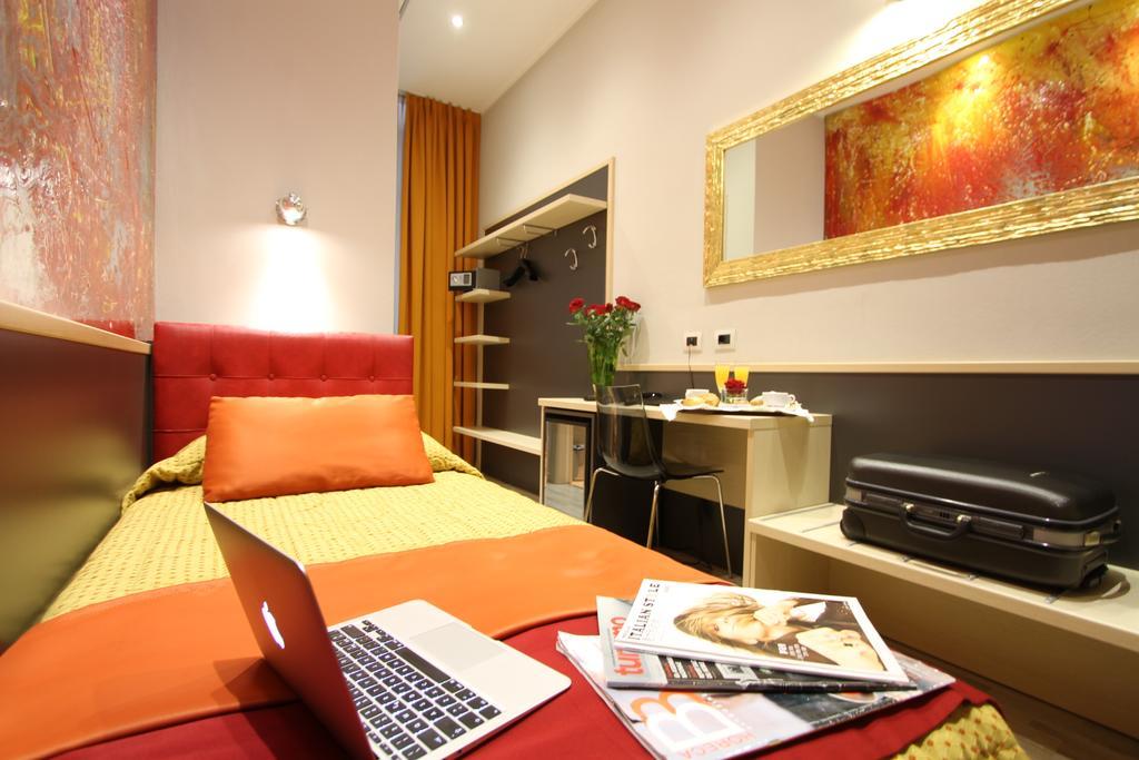 Single Room,1627201901:JPEG