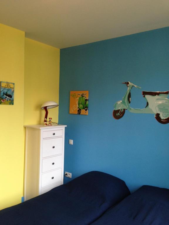 Family Room (2 Adults + 2 Children) - La Vespa