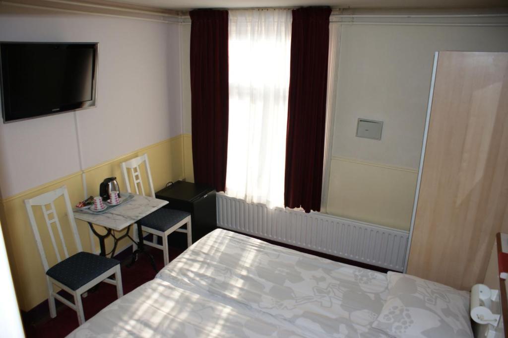 Chambre Double ou Lits Jumeaux