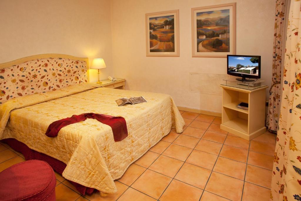 Chambre Double ou Lits Jumeaux avec Patio Privé